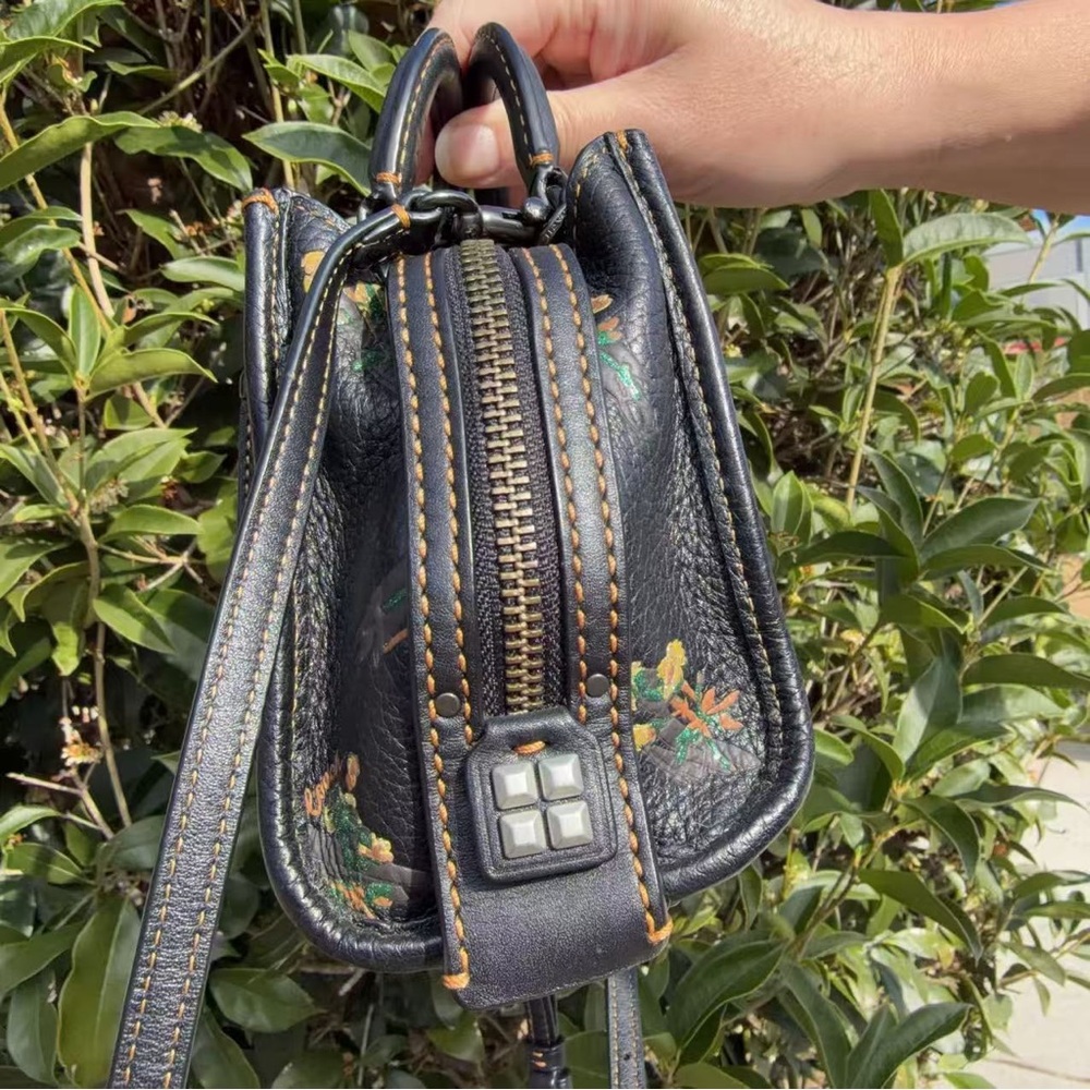 EUC Coach Rogue 17 With Pyramid Eye 46740 - Picture 6 of 12